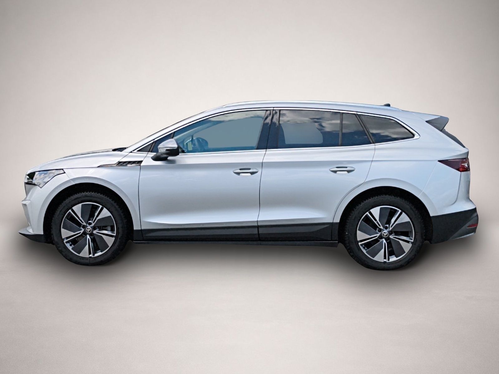 Fotografie 4 des Skoda Enyaq 85 x Loft NAVI AHK RFK ACC KEYLESS LED