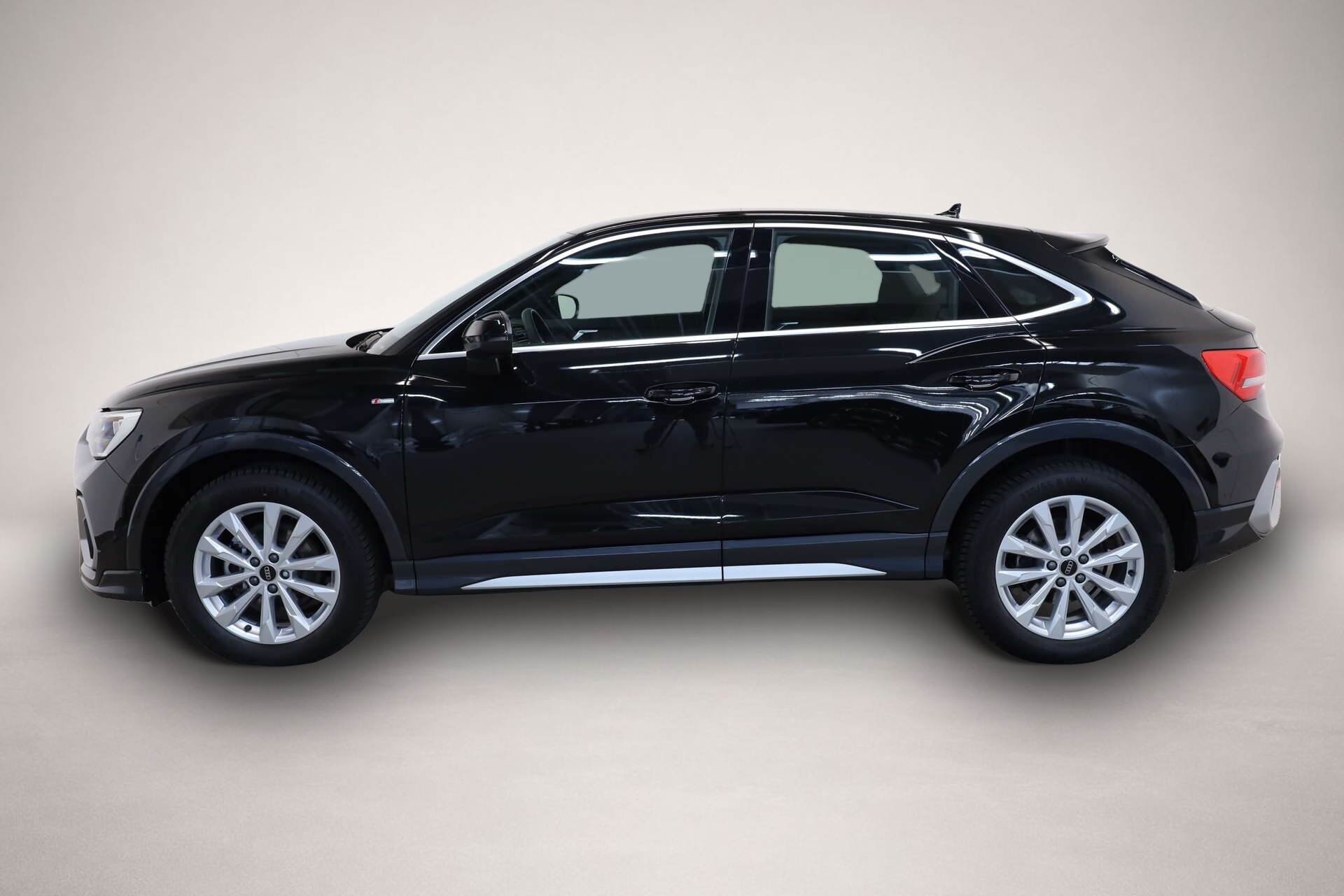 Bild 4 Audi Q3 Sportback 35 TDI S line