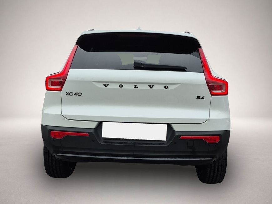 Bild 3 Volvo XC40 B4 B DKG Plus Black Edition STDHZG