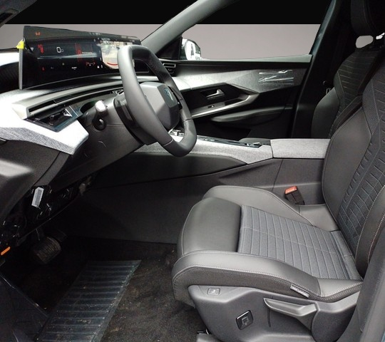 Bild 6 Peugeot 5008 ALLURE HYBRID 136 NAVI 360°KAMERA CARPLAY H