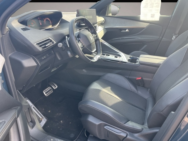 Bild 7 Peugeot 3008 GT EAT8 ALLWETTER NAVI SHZ PDC KAMERA DAB+