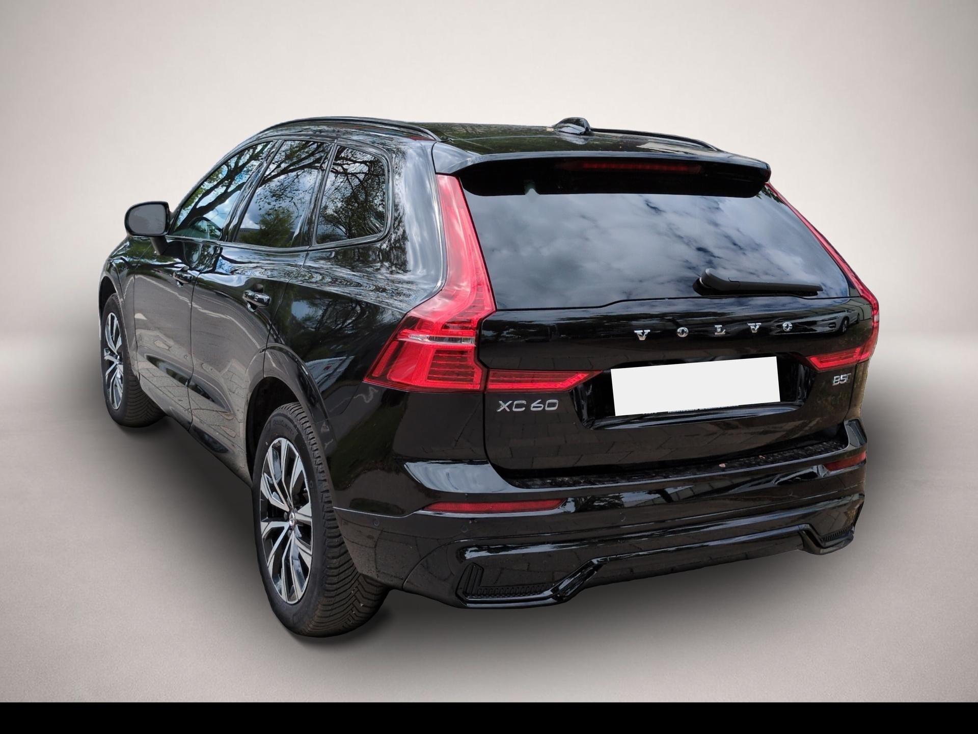 Bild 2 Volvo XC60 XC 60 Plus Dark AWD