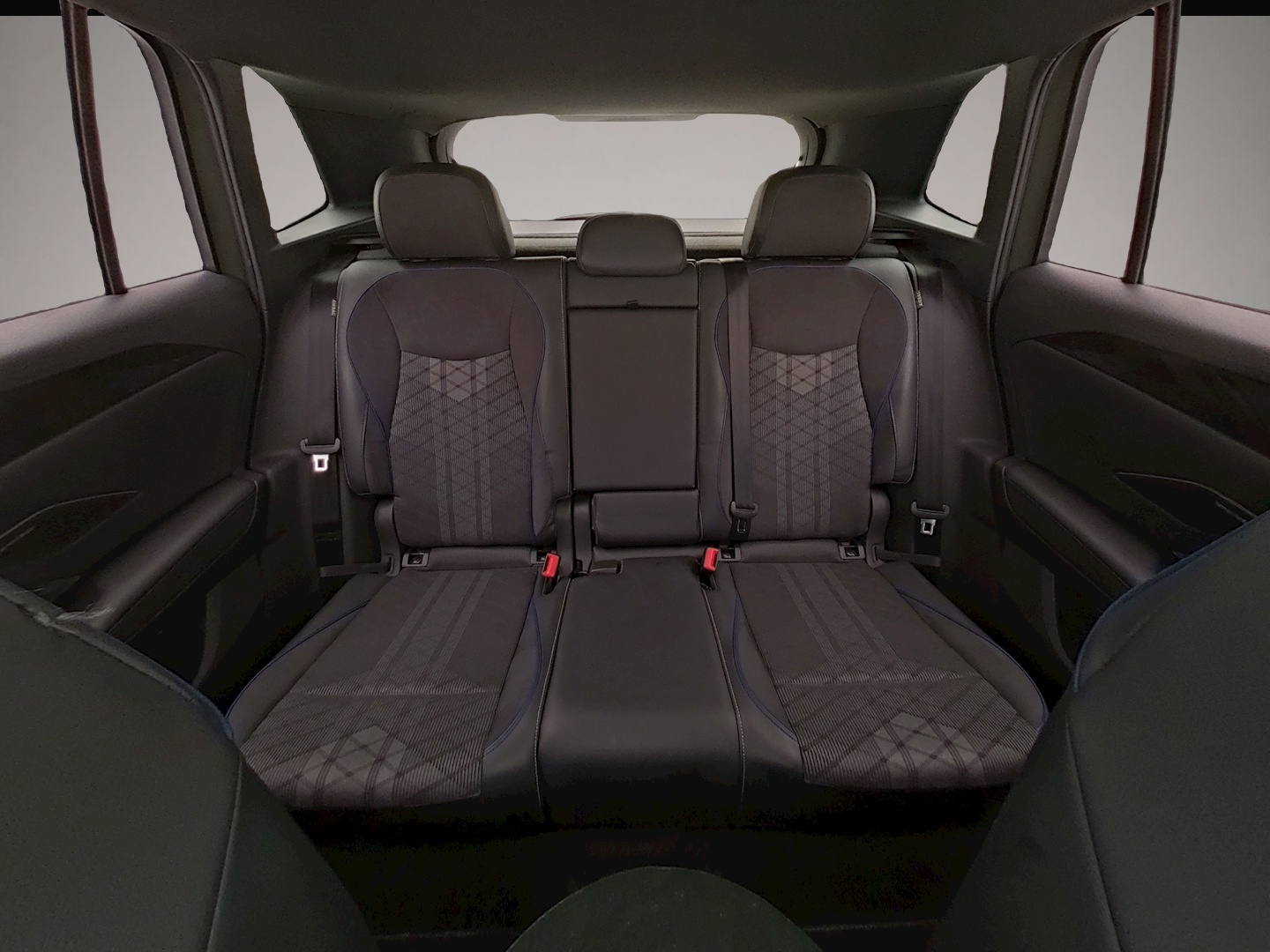 Bild 6 Volkswagen Tiguan 2.0 TDI DSG 4Mo. R-Line BLACK-STYLE AHK H