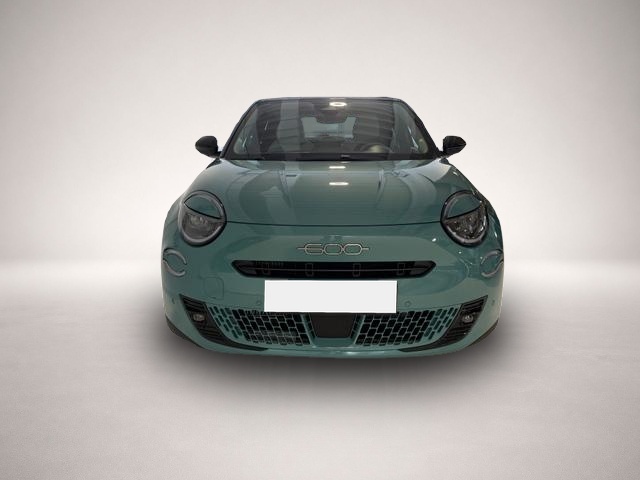 Bild 2 Fiat 600 La Prima Hybrid 1.2 T3 107 kW (145 PS) DCT Klim.