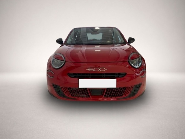 Bild 2 Fiat 600 Speciale Hybrid 1.2 T3 81 kW (110 PS) DCT Winte.
