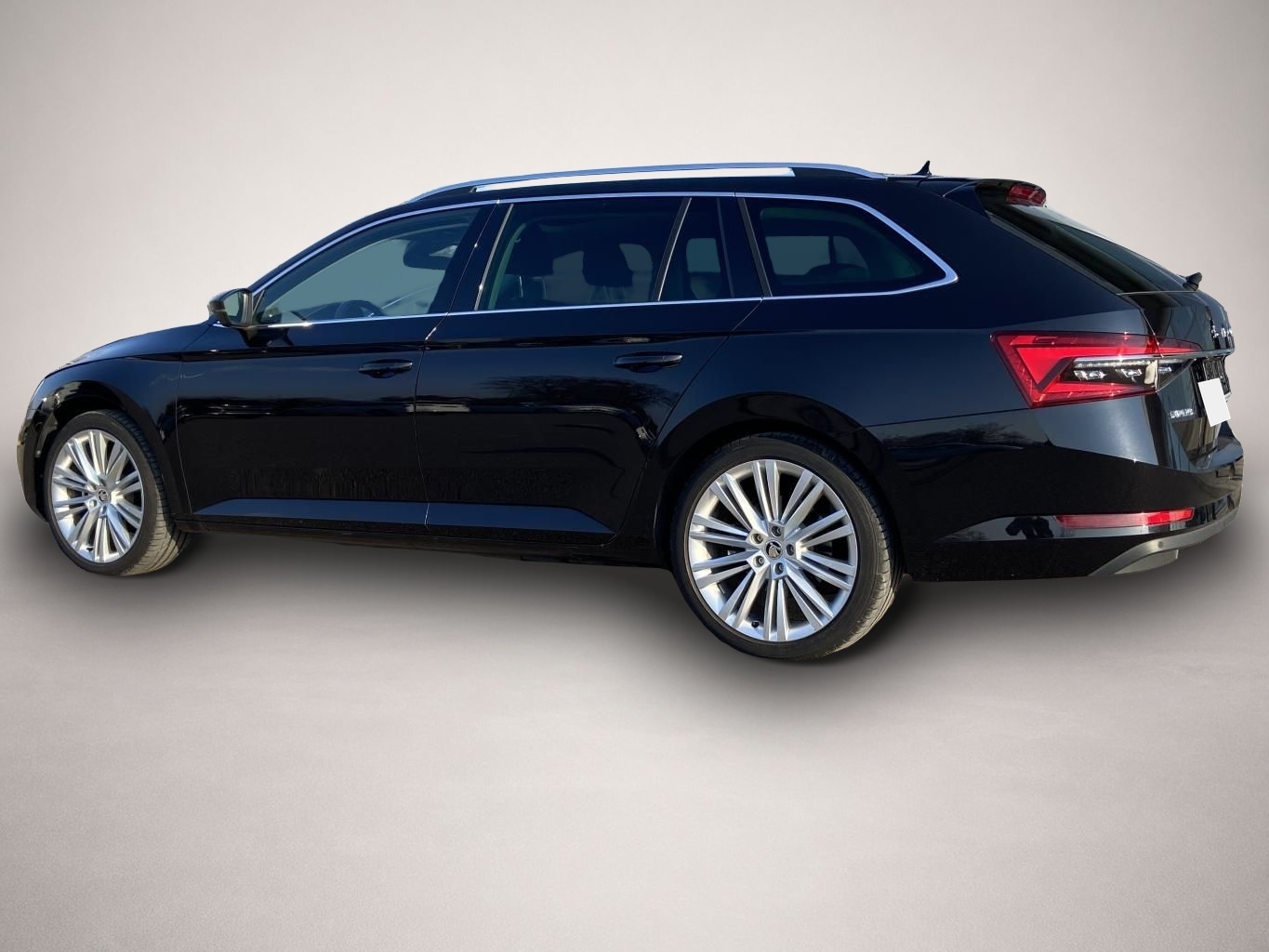 Bild 3 Skoda Superb Combi 1.4 TSI DSG eHybrid 19"+STANDHEIZUN