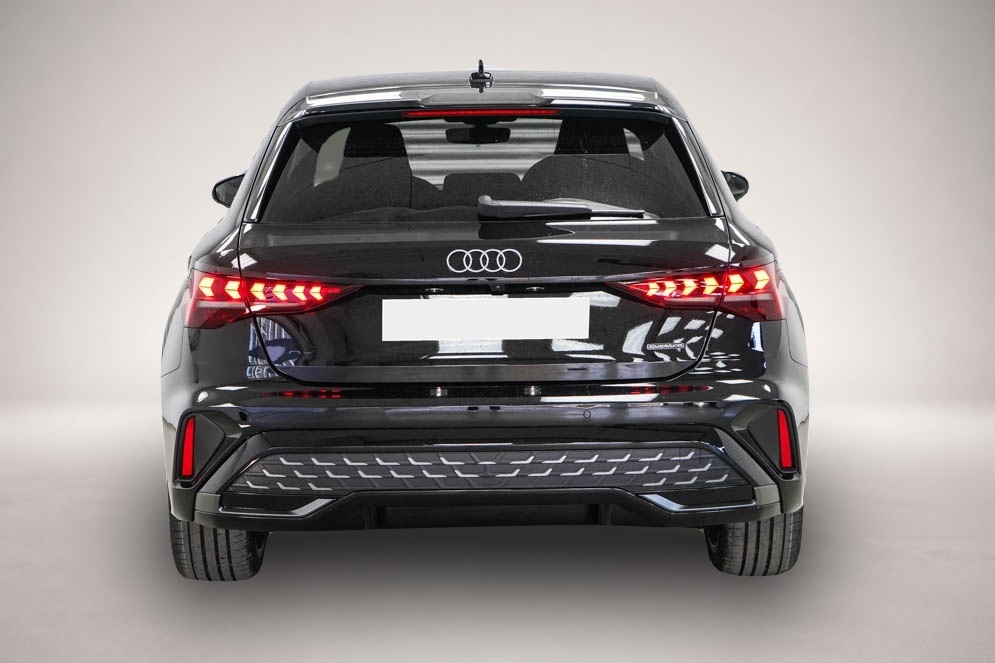 Bild 4 Audi A3 Sportback 40 TFSI S-tronic quattro S-Li -LAG.
