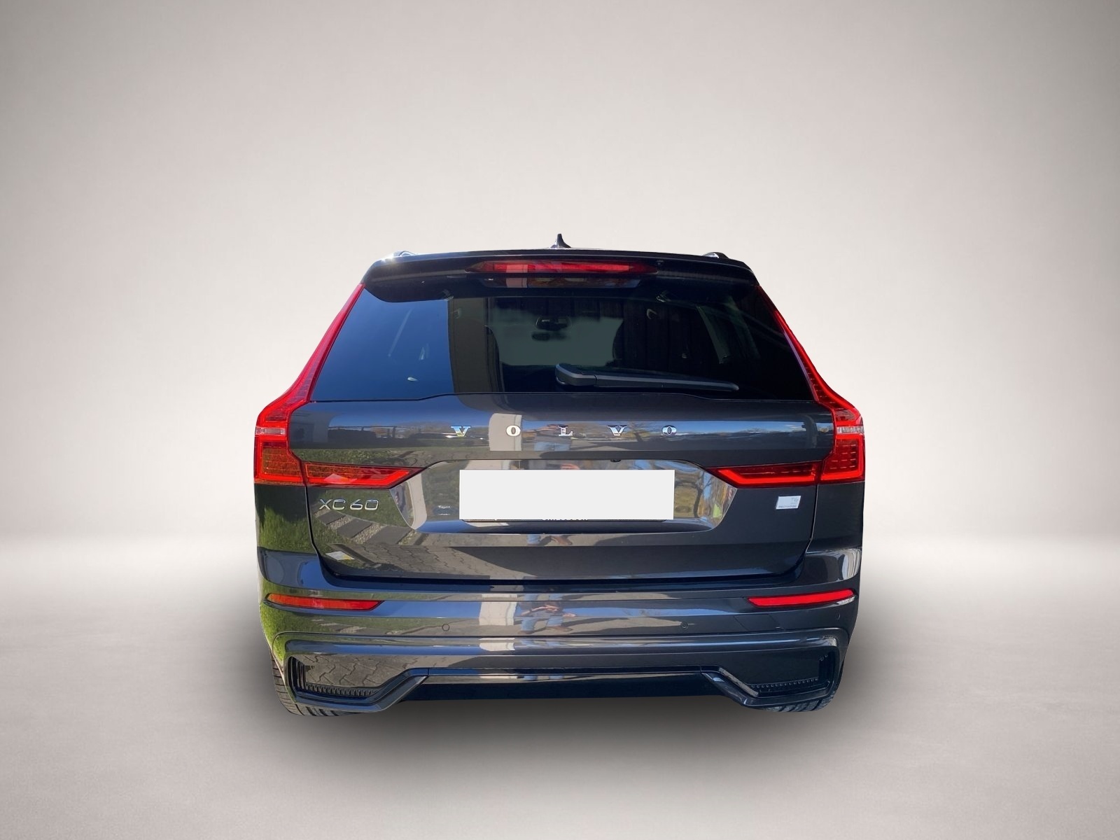 Bild 4 Volvo XC60 R-Design Recharge AHK,Kamera,DAB,Navi