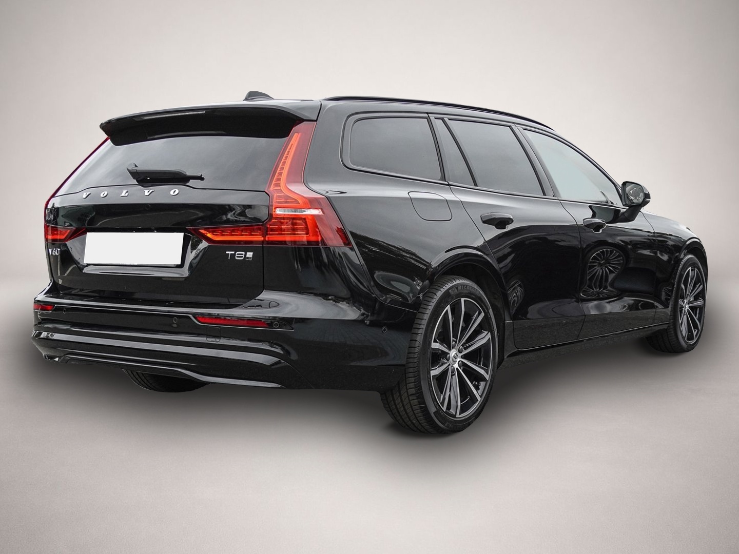 Bild 3 Volvo V60 T8 Twin Engine AWD Plus Dark Plug-In Harman/