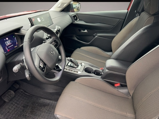 Bild 7 DS Automobiles DS3 Crossback Bastille 1.2 PureTech AUT+NAVI+PDC
