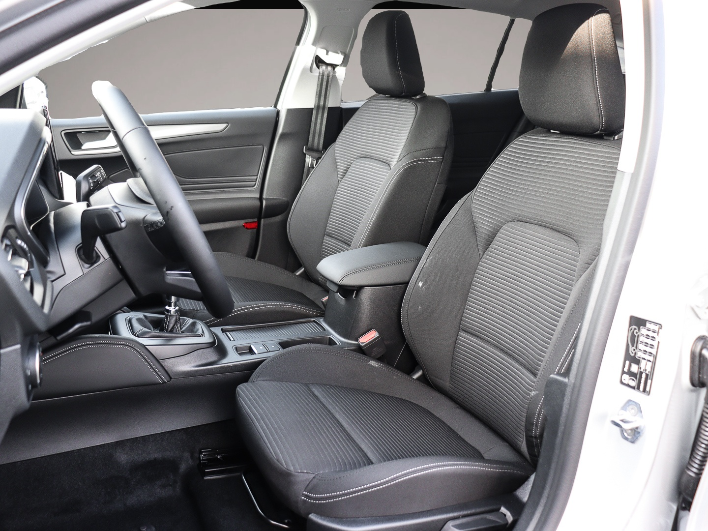 Bild 6 Ford Focus Turnier Titanium X 125PS Winter FAP Parkin