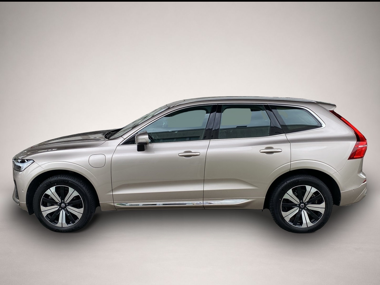 Bild 2 Volvo XC60 T8 Inscription Recharge WiPa*LED*Navi*DAB*