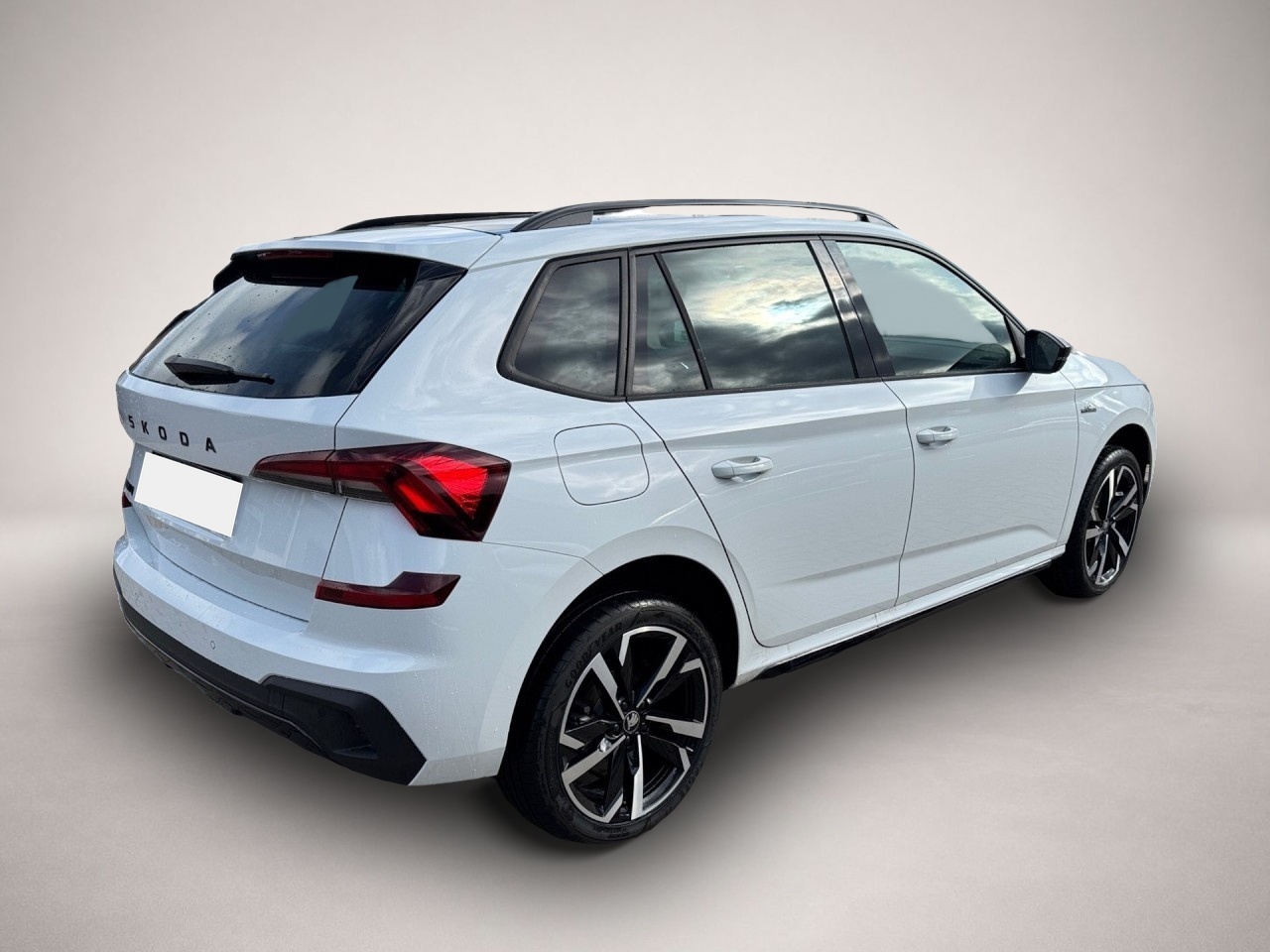 Bild 3 Skoda Kamiq 1.5 DSG Monte Carlo AHK Matrix Alu18 Pano