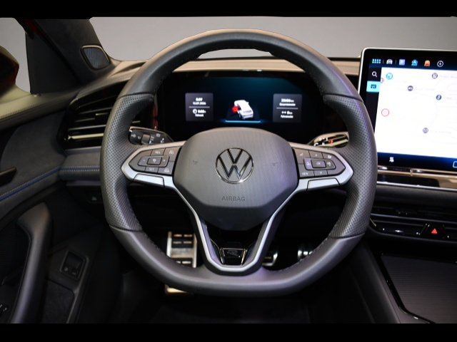 Bild 5 Volkswagen Passat Variant 1.5 eTSI Hybrid DSG R-Line Matrix