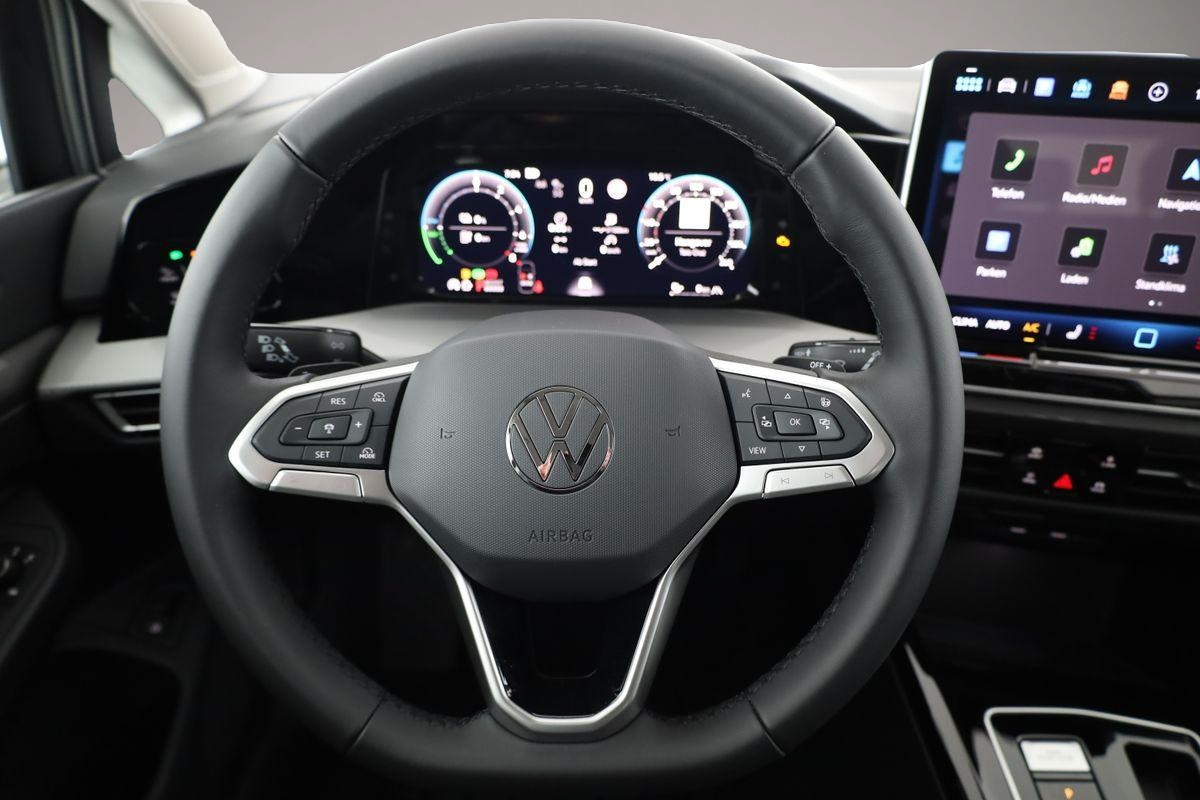 Bild 6 Volkswagen Golf VIII 1.5 eHybrid Style, AHK, Navi, Kamera,