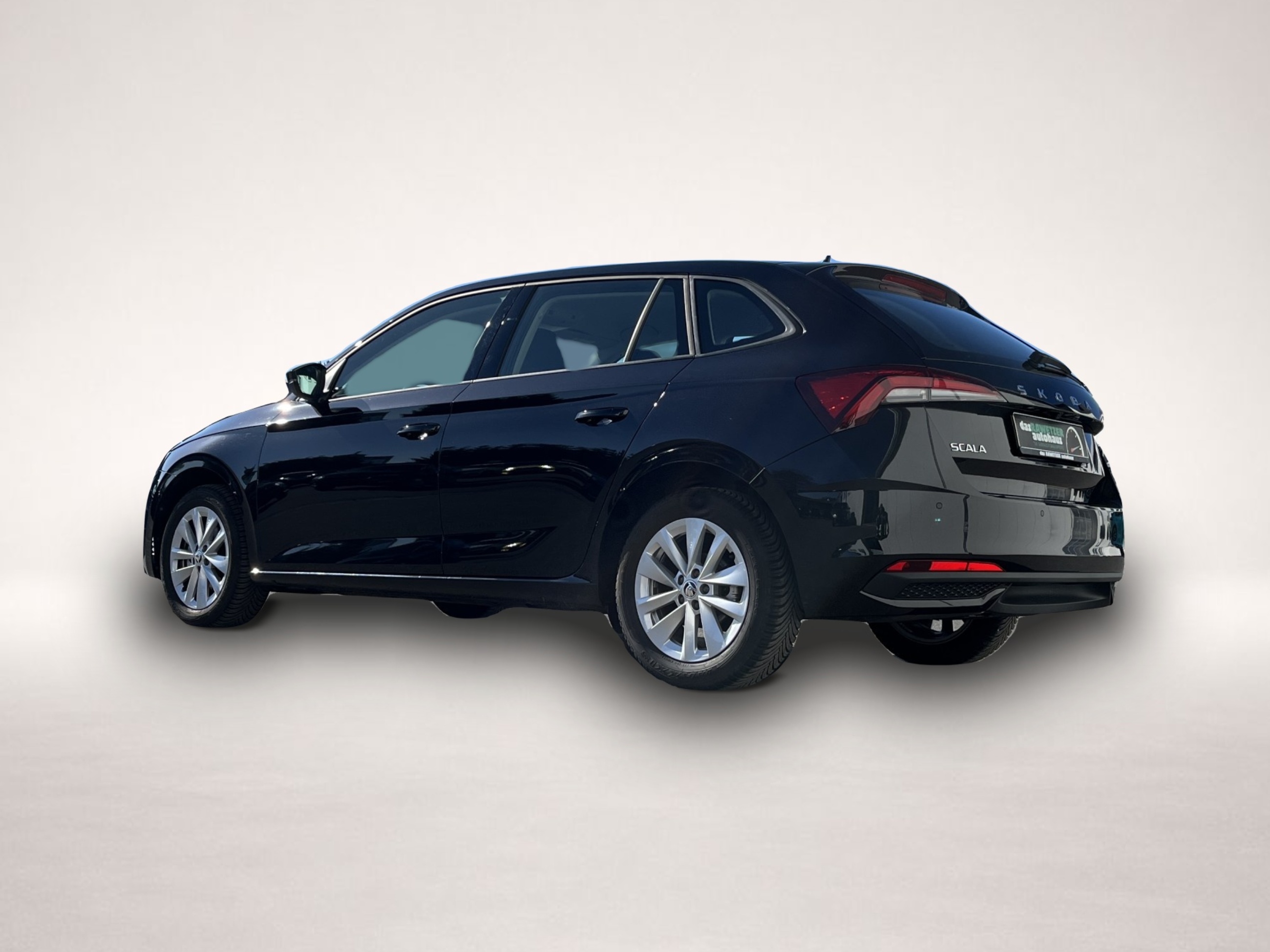 Fotografie des Skoda Scala 1.5 TSI Selection Navi RFK Vorb-AHK LR-HZG