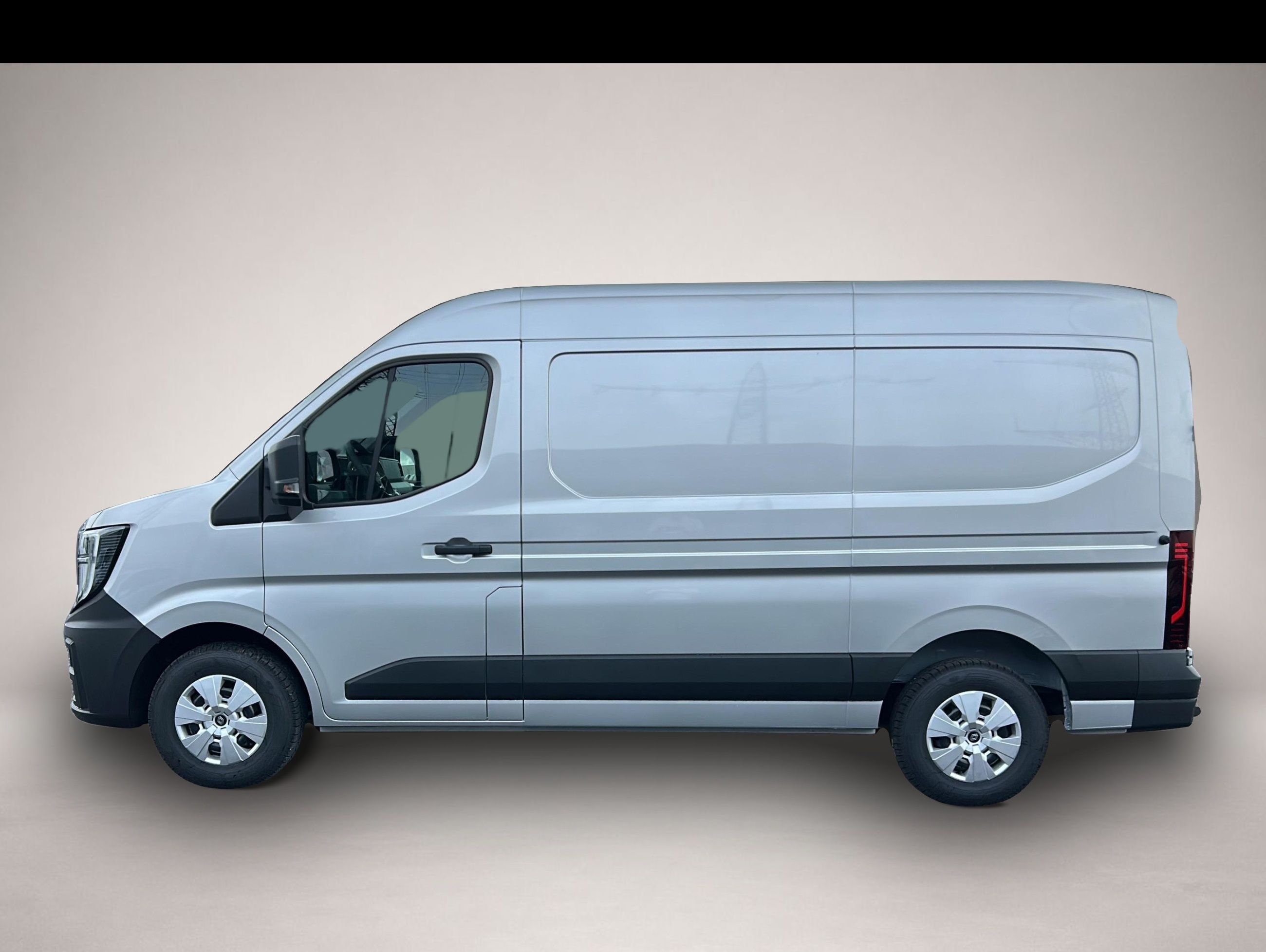 Bild 2 Renault Master AT9 /170 PS/3,5t/ L2H2/AHK /270°/Parking