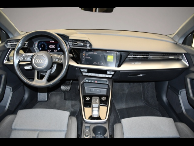 Bild 4 Audi A3 Sportback 35TFSI S tronic STANDHEIZUNG/SHZ/LE