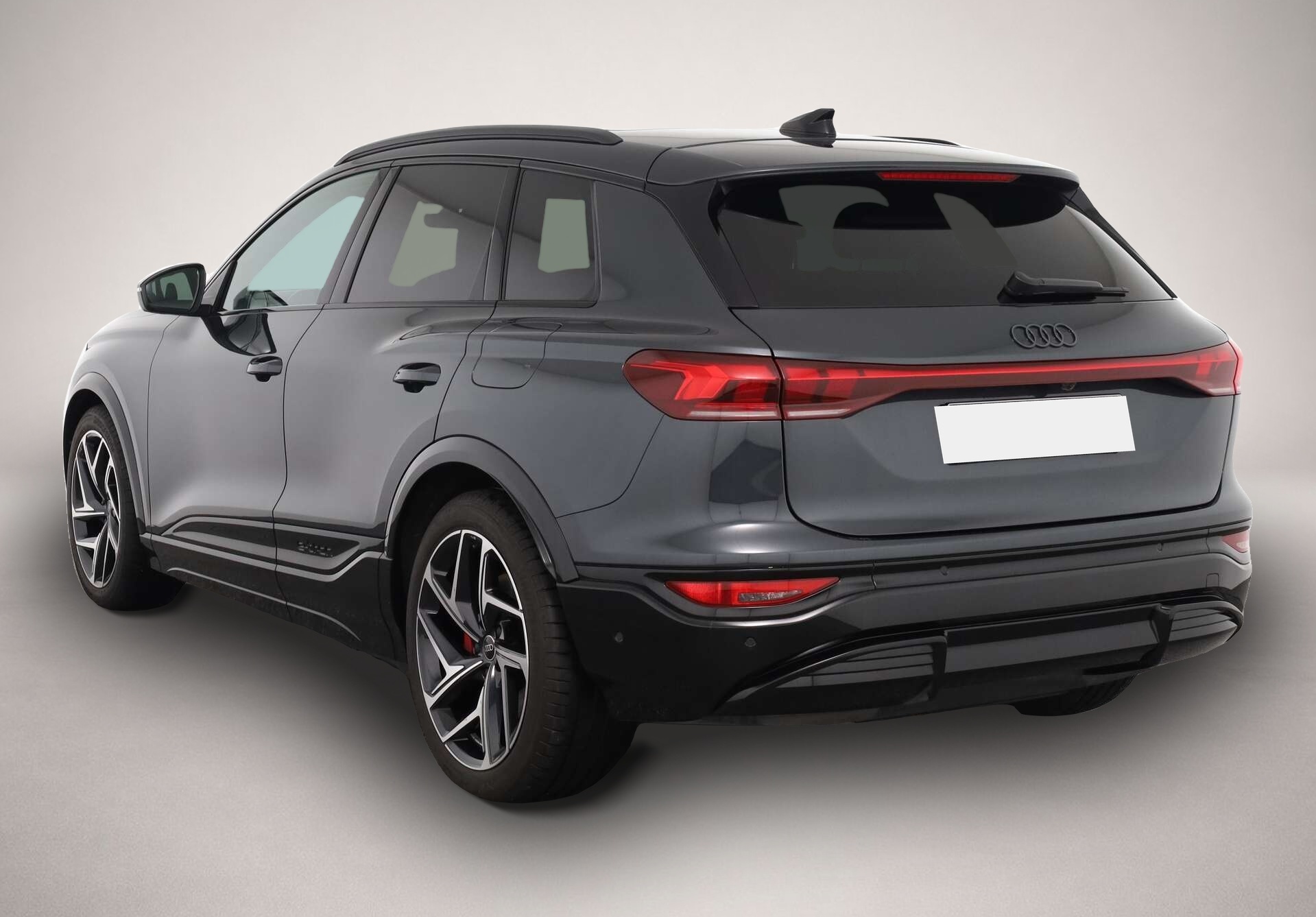 Bild 3 Audi S6 SQ6