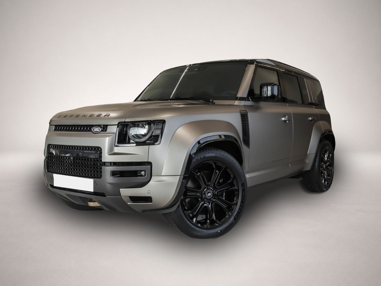 Fotografie Land Rover Defender V8 110 4.4 Benzin P635 OCTA HUD El. Pan