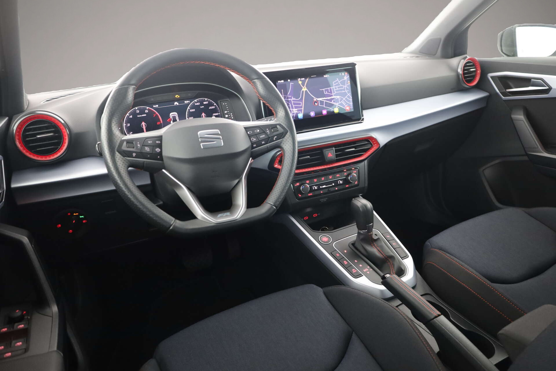 Bild 6 Seat Arona 1.5 TSI FR