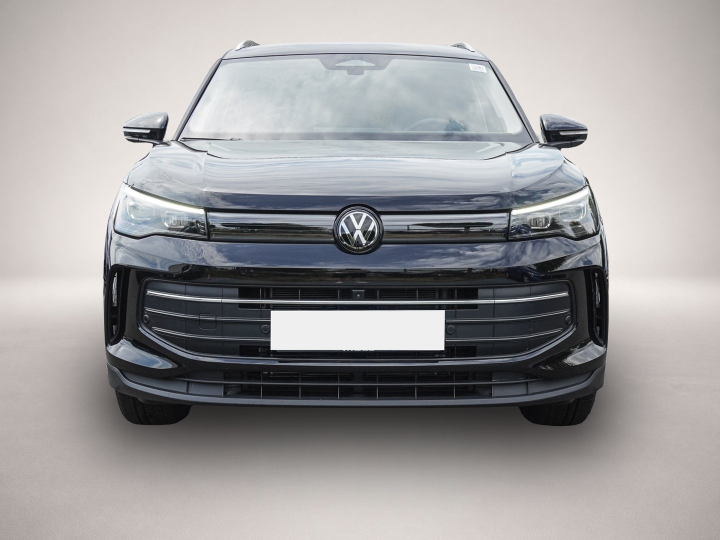 Bild 2 Volkswagen Tiguan 1.5 eTSI DSG Life AHK ALU LED PLUS