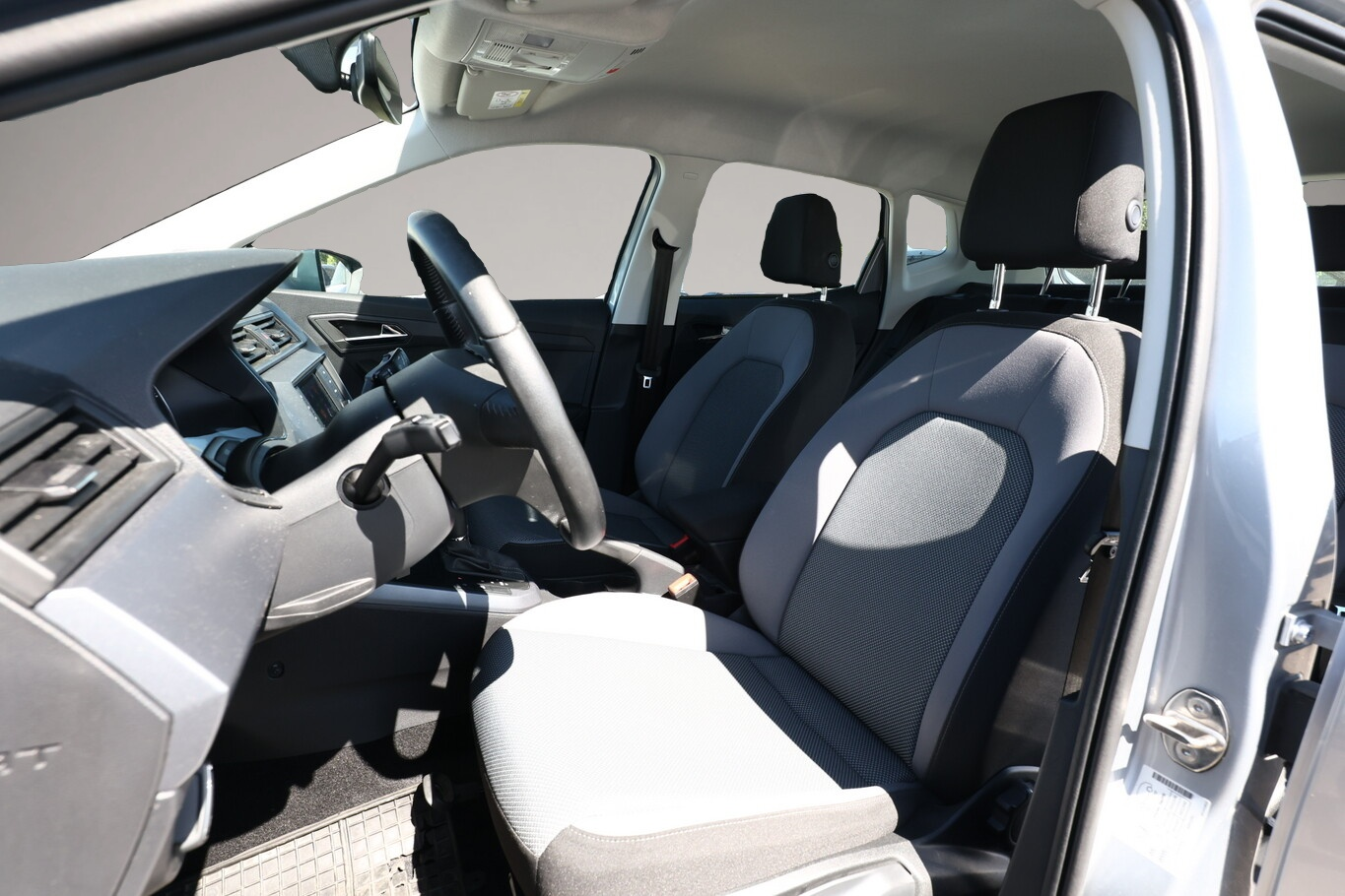 Fotografie 5 des Seat Arona 1.0 TSI 110 DSG Style LED FullLink SHZ PDC