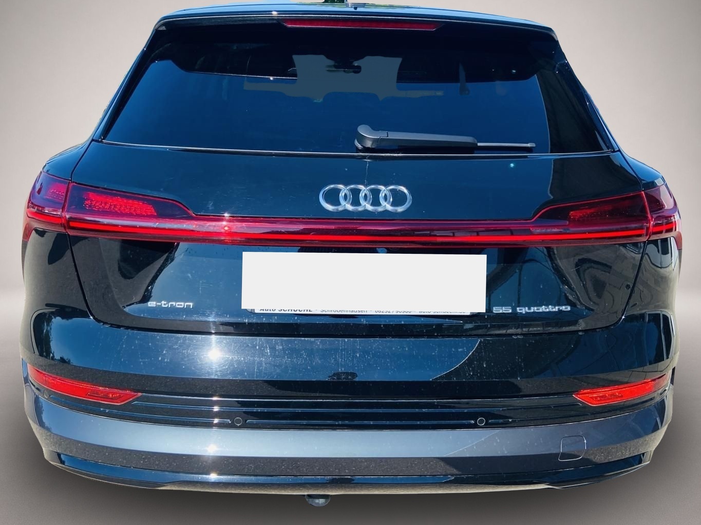 Bild 4 Audi e-tron 55 advanced quattro S-LINE OPTIK-BLACK AS