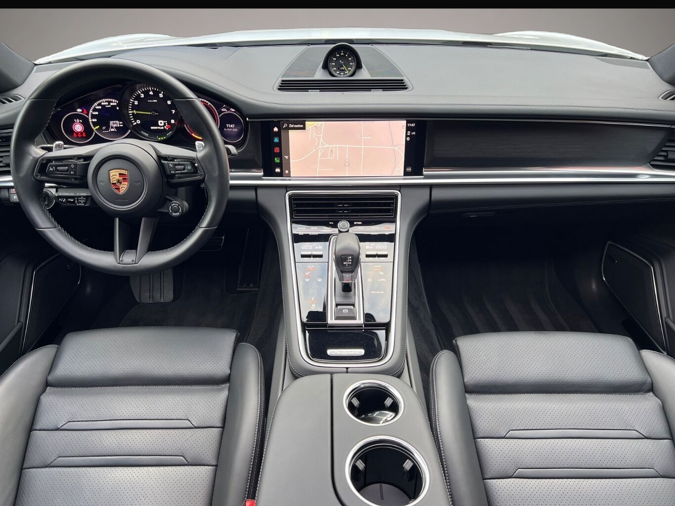 Bild 5 Porsche Panamera 4 E-Hybrid Platinum Ed. Pano 21Z HUD