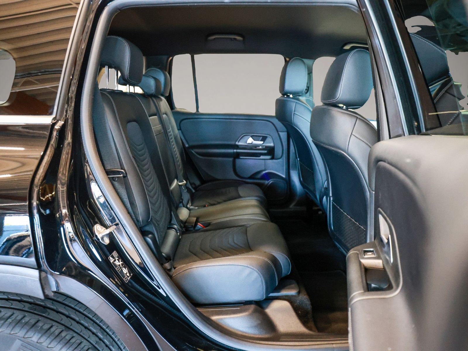 Fotografie 4 des Mercedes-Benz GLB 180
