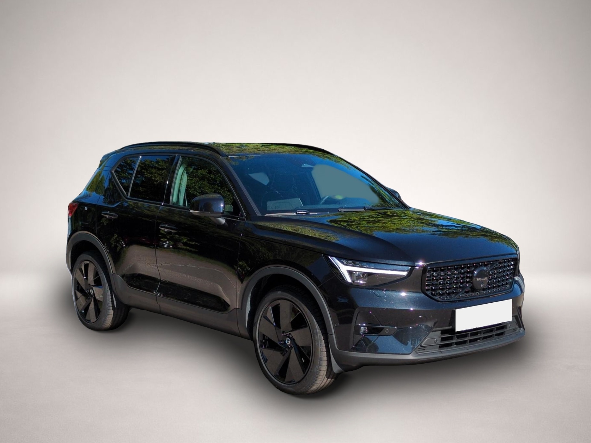 Bild 4 Volvo XC40 B3 (Benzin) Ultra Black Edition 2WD Automat