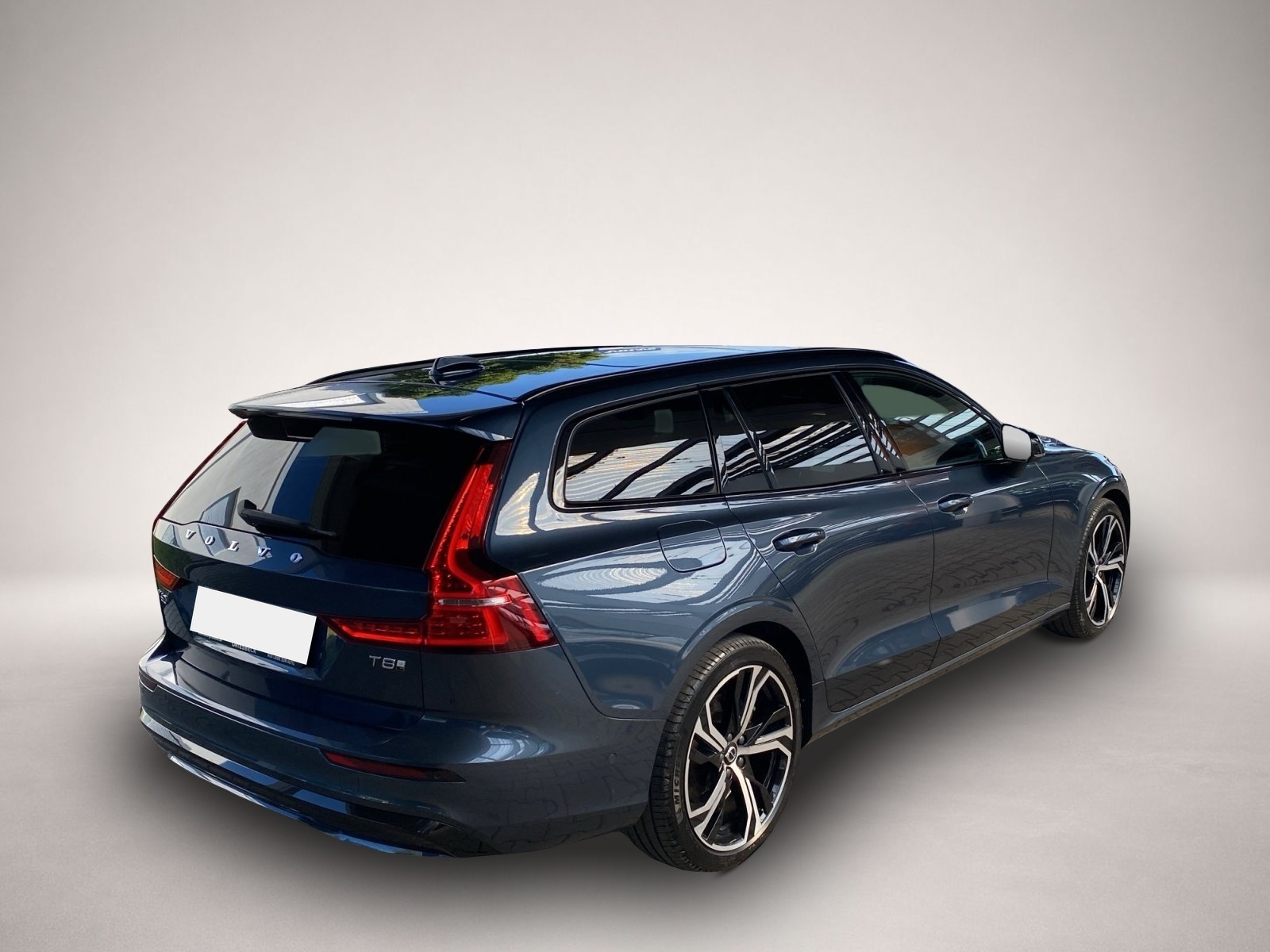 Bild 5 Volvo V60 T8 Ultra Dark Recharge WiPa*LED*DAB*