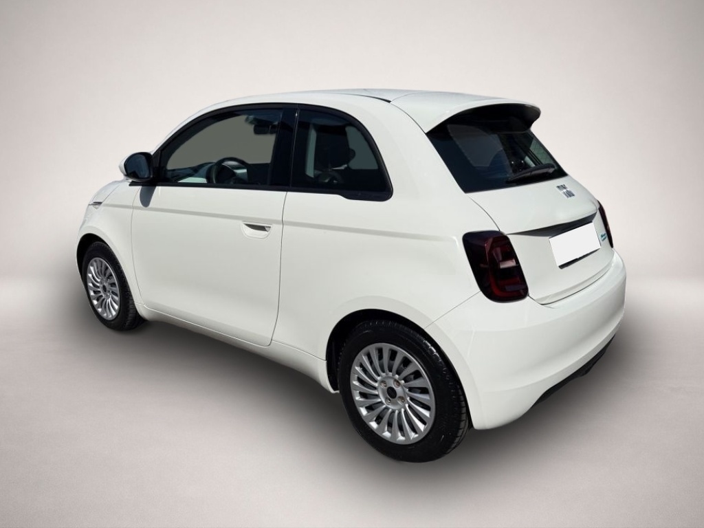 Bild 4 Fiat 500e 42kWh