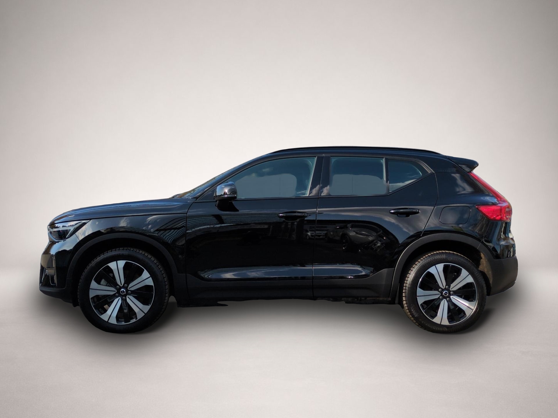 Bild 6 Volvo XC40 Recharge Plus Pure Electric AWD Automatik L