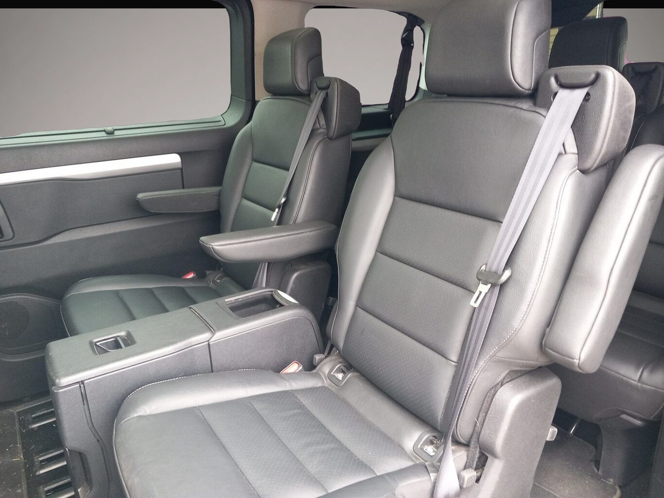 Fotografie 7 des Toyota Proace (Verso) Proace Verso 2.0 D-4D L1 Executive 7S Nav Pano