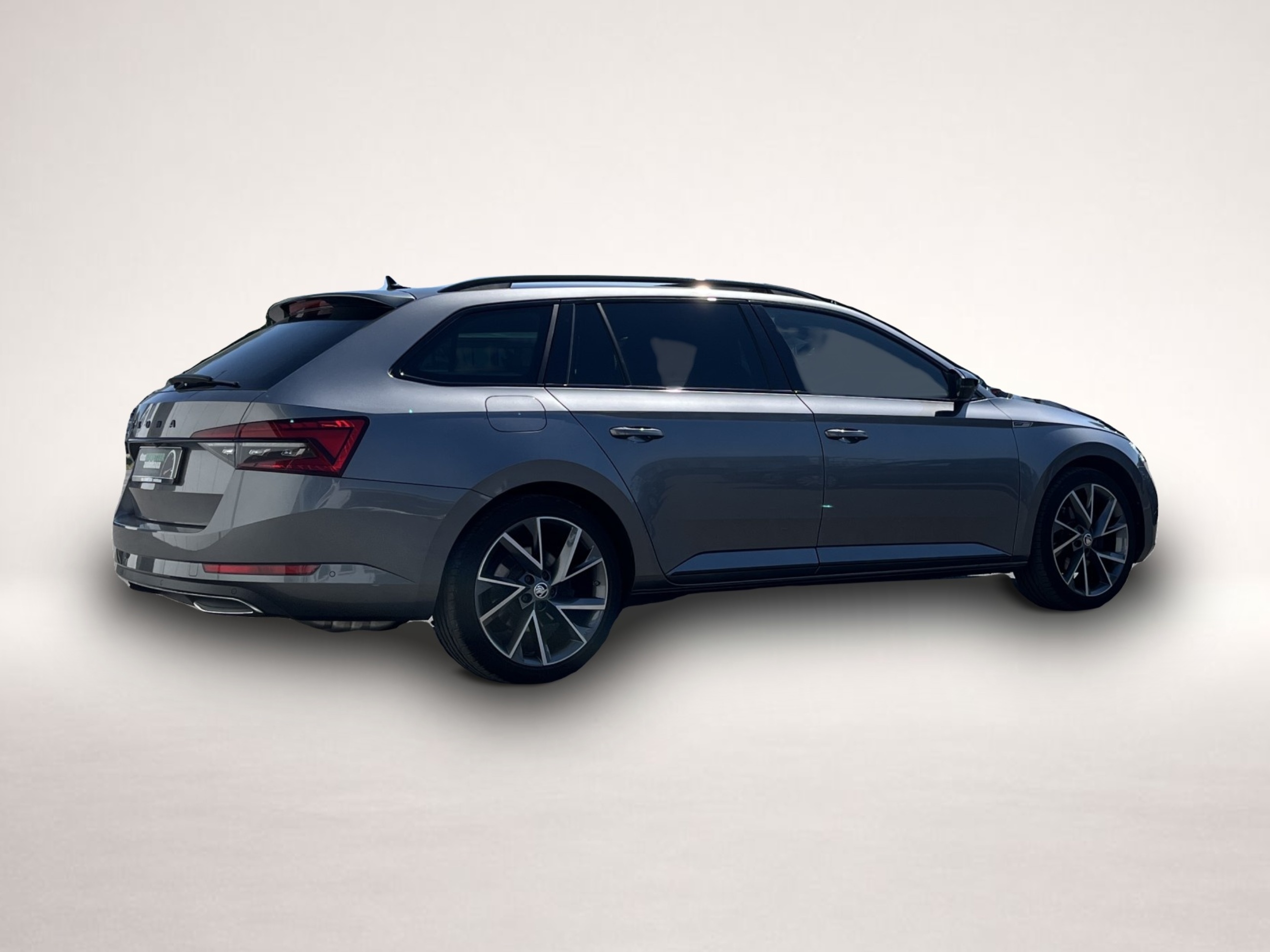 Bild 6 Skoda Superb Combi 2.0 TSI DSG Sportline 213¤ m.20% An