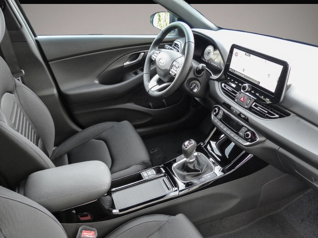 Fotografie 3 des Hyundai i30 Advantage Mild-Hybrid Navi CarPlay Kamera PD