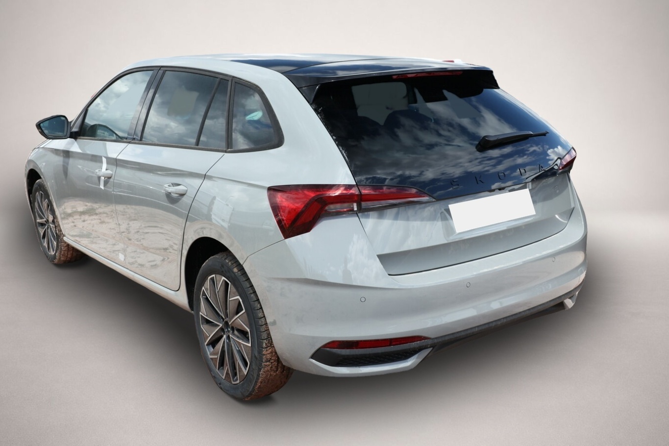 Bild 4 Skoda Scala DSG Dynamic Pano ACC SideA Kam Kessy SHZ