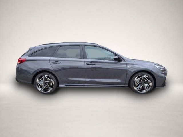 Bild 5 Hyundai i30 Kombi 1.6 T-GDI 150PS Automatik N-Line Sit.