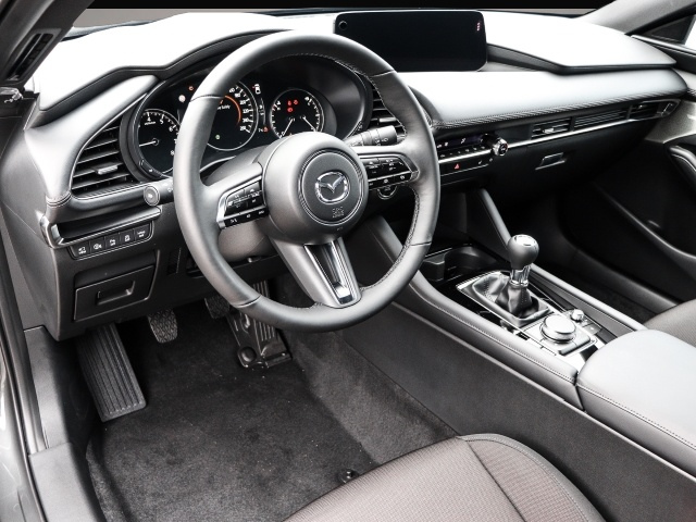 Fotografie 3 des Mazda 3 Exclusive-line 2.0L e-SKYACTIV X 186PS 6MT FWD