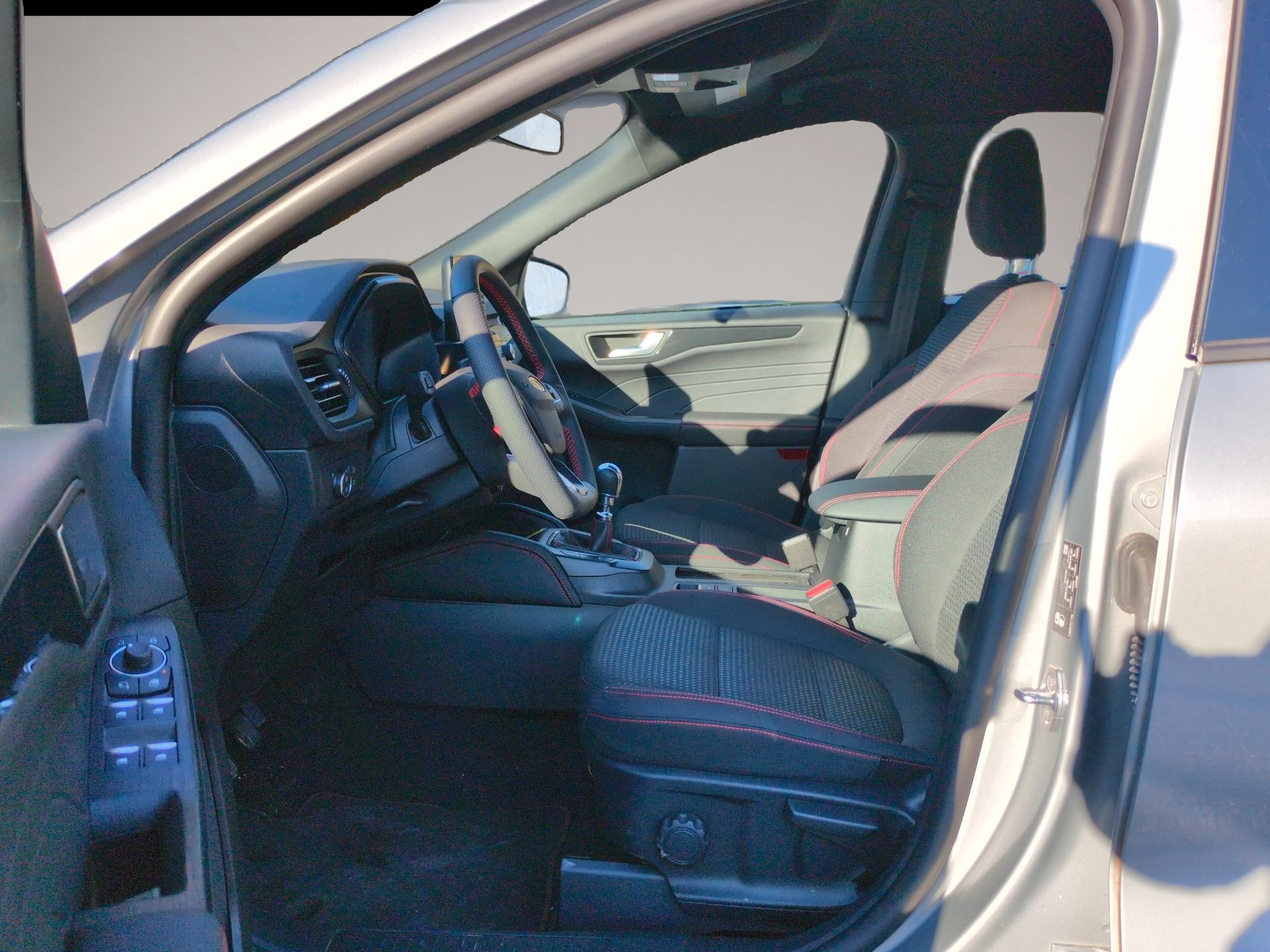 Bild 6 Ford Kuga 1.5 EcoBoost ST-Line Bluetooth Navi LED Kli