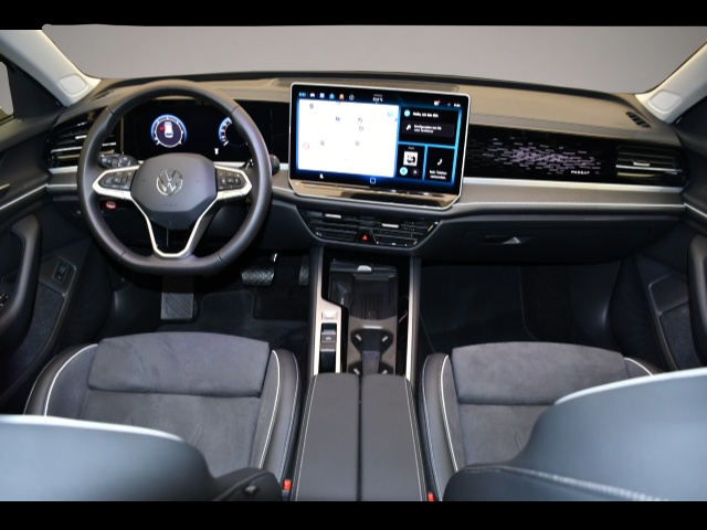 Bild 4 Volkswagen Passat Variant 2.0 TDI 4M DSG Elegance Matrix/AH