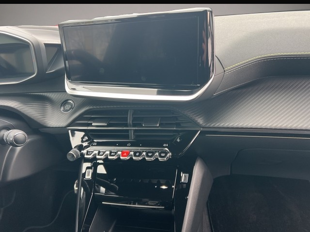 Bild 9 Peugeot 2008 145PS Hyb. GT El.-Alcantara-Massage-Sitze P