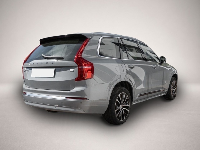 Bild 2 Volvo XC90 Core Recharge Plug-In Hybrid AWD 7-Sitzer S