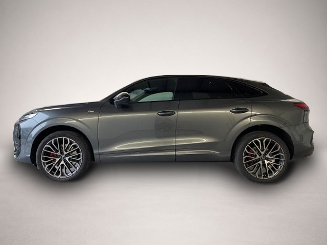 Audi Q3 Sportback NEU TFSI 265 PS quattro S line Pano+T. - Thumbnail 3
