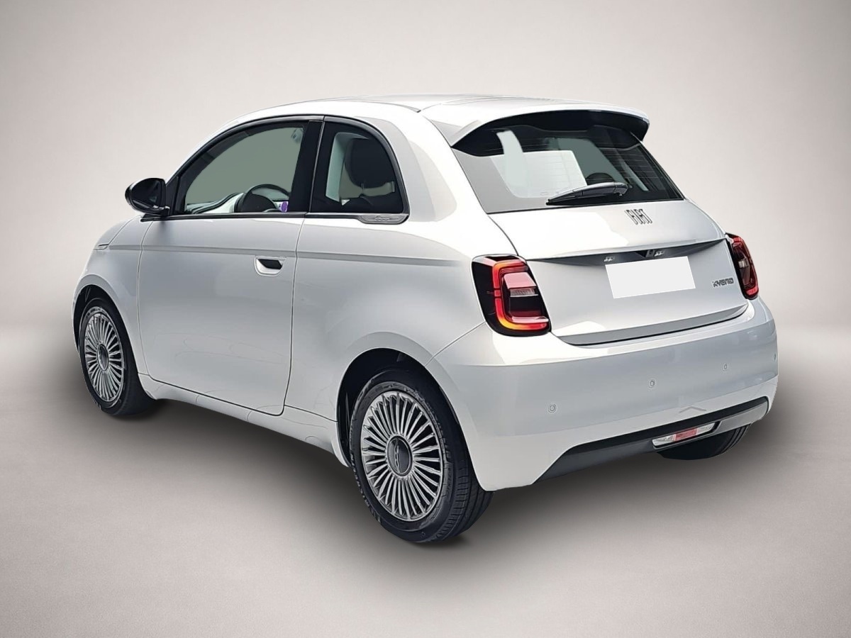 Bild 3 Fiat 500 HYBRID ICON MJ26