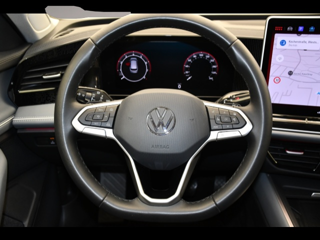 Bild 5 Volkswagen Passat Var. 1.5 eTSI DSG Business DCC/Massage/Cl