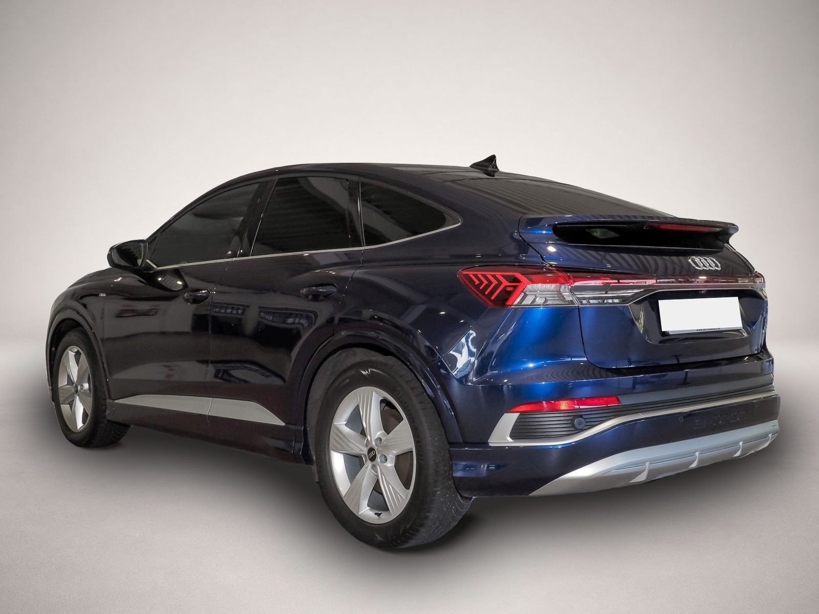 Bild 4 Audi Q4 e-tron Sportback 50 quattro-MMI Navi Pro*Kame