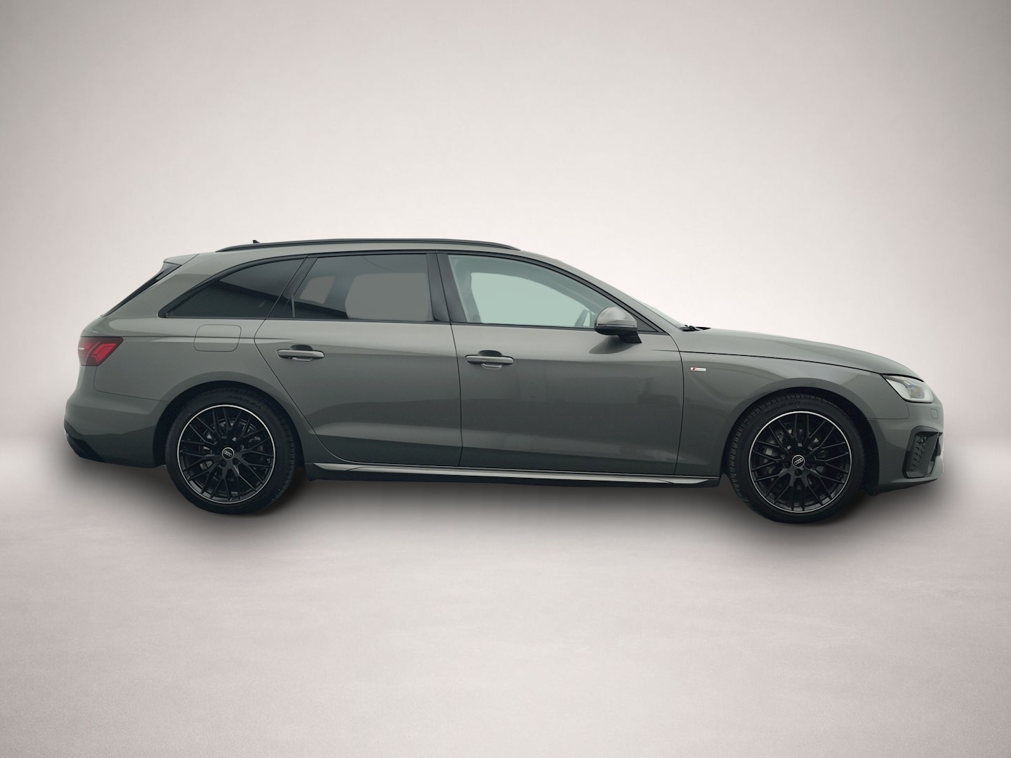 Bild 6 Audi A4 Av. 40 TDI S-tronic 2x s-line MATRIX E-HECK A
