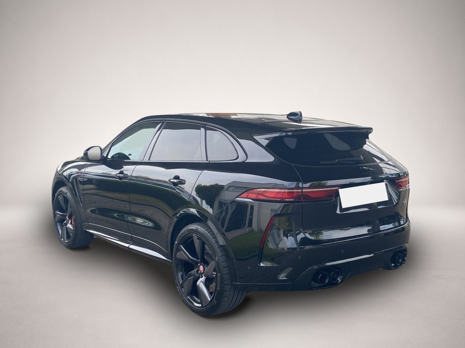 Bild 3 Jaguar F-PACE / P550 SVR ACC+AHK+LED+Navi+SD+SHZ+360+LM